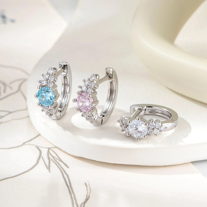 Orecchini a Cerchio in Zirconi - Conch Earring Hoop recensione e prezzo